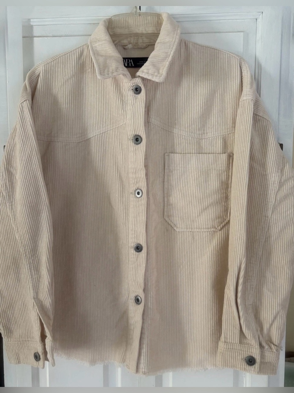 Zara Women's Oversized Boyfriend Shirt Jacket Light Cream Corduroy Size M New - Picture 2 of 4